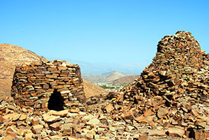 Duiken in Oman - graftombes van Qubur Juhhal