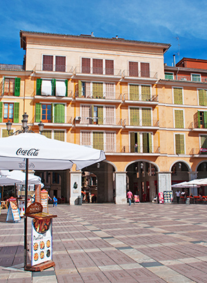 Bezienswaardigheden Palma de Mallorca: Plaza Mayor