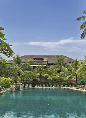 All inclusive Bali: Legian Beach Hotel