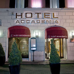 Fonteinen in Rome: Hotel Accademia