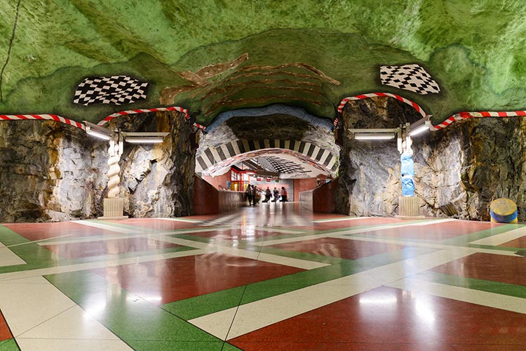 Metro Stockholm kunst: Kungstradgarden