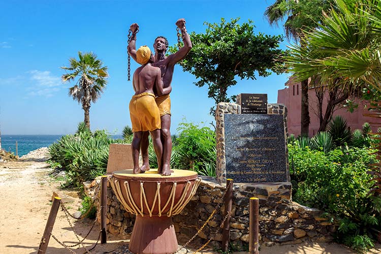 Ile de Gorée - Slavery Freedom Monument