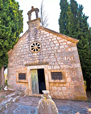 Kerk in Skrip, Brac (Kroatië)