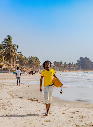 Kaapverdië vs Gambia, strand Gambia