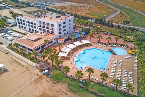 Nazomeren Italië, Hotel Baia d'Oro, Sicilië