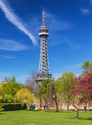 Reisgids Praag; Petrin-uitkijktoren