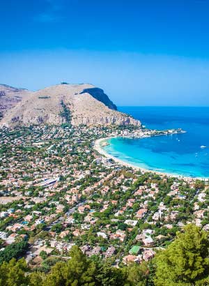 Mooiste stranden Sicilië: Mondello Beach