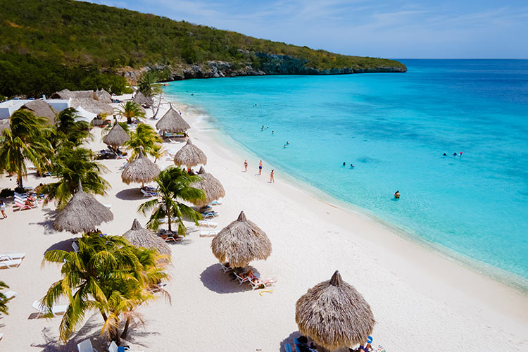 Doen op Curaçao; strandhoppen