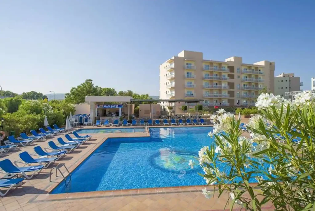 Goedkope hotels Ibiza, Invisa Hotel Es Pla