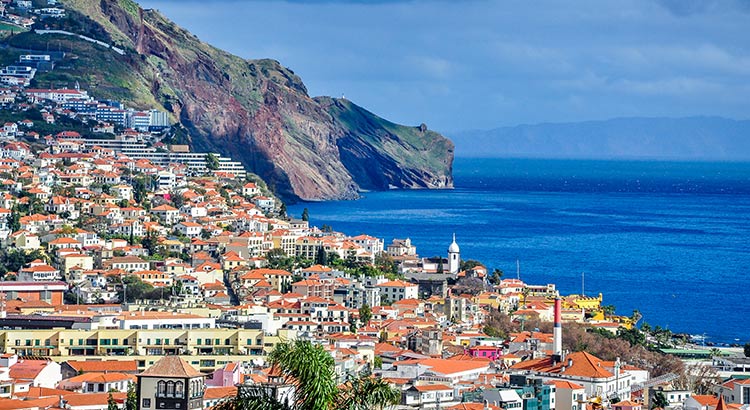 Madeira vakantie; Bezienswaardigheden, Activiteiten & Stranden - Reisliefde