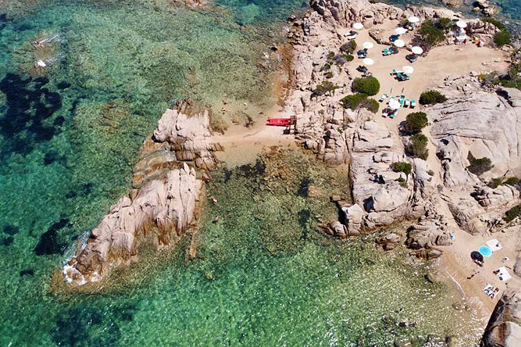 Leukste badplaatsen Sardinië: Baja Sardinia