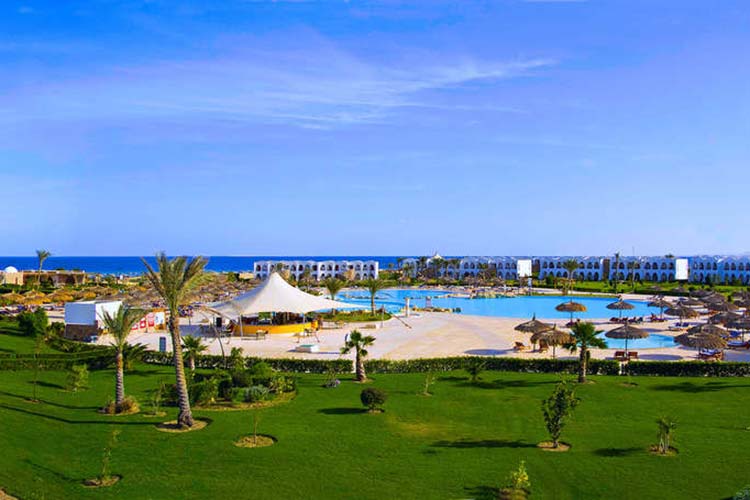 National park Wadi el Gemal - Gorgonia Beach Resort