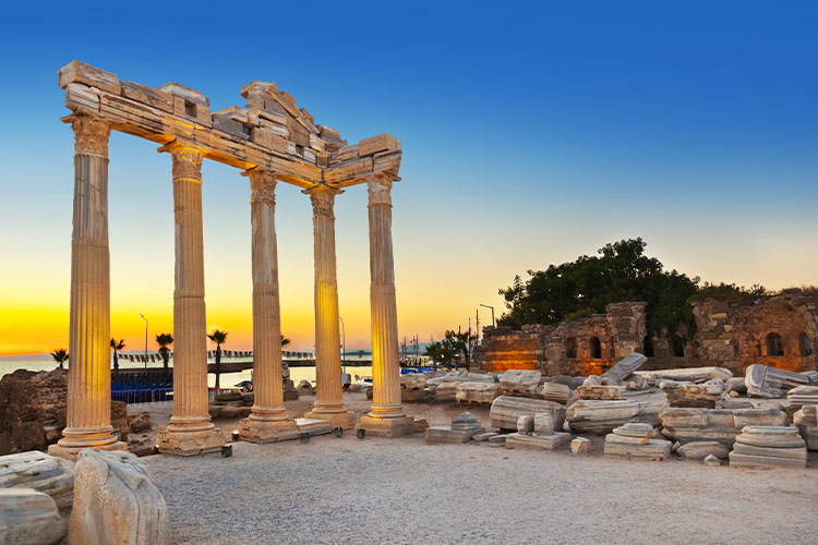 Zon vakantiebestemmingen meivakantie: Turkije, Side