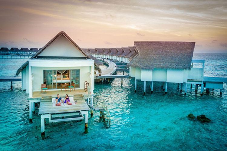 Super-de-luxe hotels: Centara Grand Island Resort & Spa Maldives