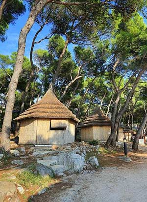 Bijzondere hotels - Pine Beach Ecoresort Pakostane