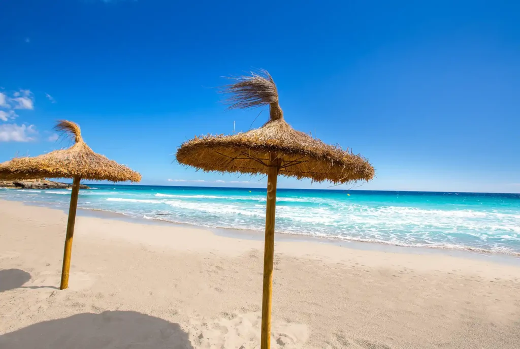 Badplaatsen Menorca, Cala Blanca
