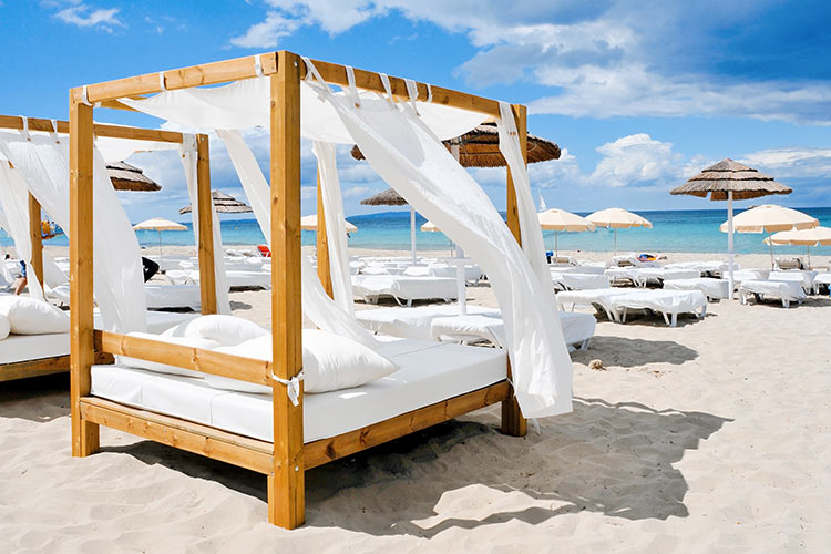 Vakantiebestemmingen oktober zon: Ibiza