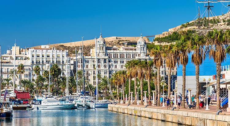 Dénia, een pittoreske parel aan de Spaanse Costa Blanca