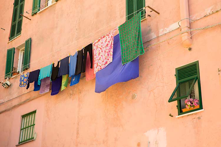 Straatbeeld in Cinque Terre, Italië