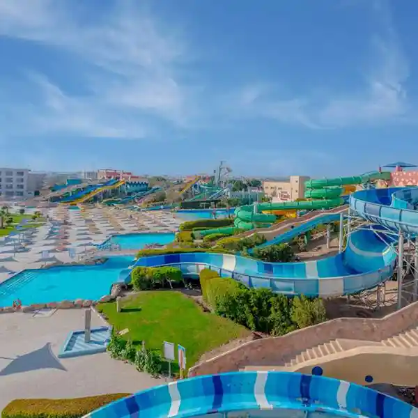 Titanic Resort