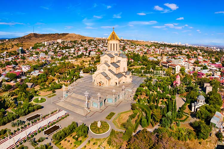 Wat te doen in Tbilisi: Sameba Kathedraal