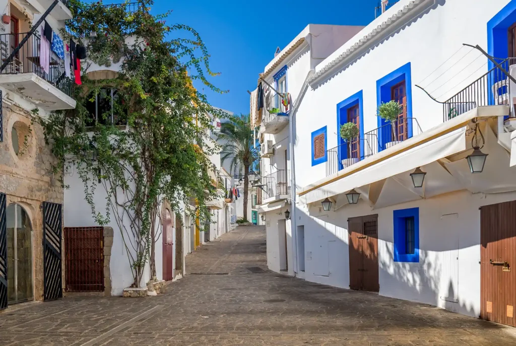 Mooiste vakantiebestemmingen Spanje: Ibiza-Stad