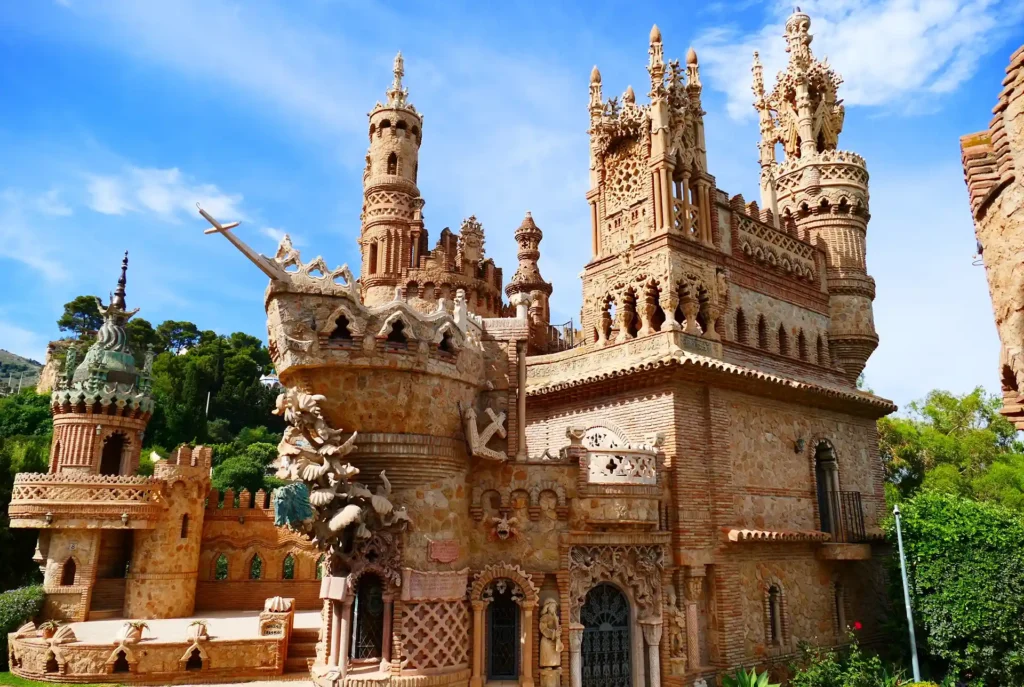 Castillo de Colomares; details