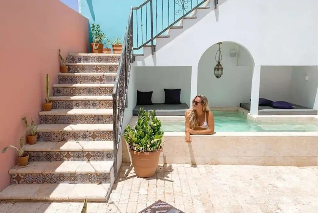 Mooiste roze hotels: Boho Bohemian Boutique Hotel