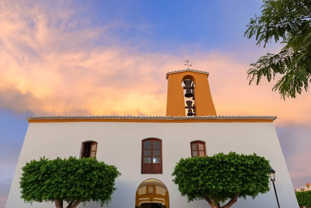 Bezienswaardigheden Ibiza, Santa Gertrudis