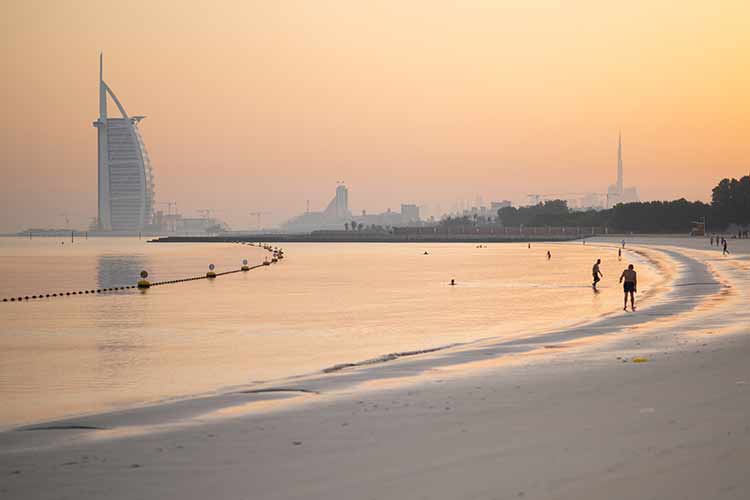 Mooiste stranden Dubai: Black Palace Beach