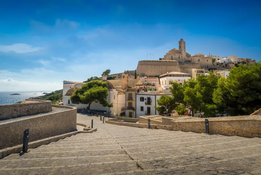 Wat te doen Ibiza, Dalt Vila