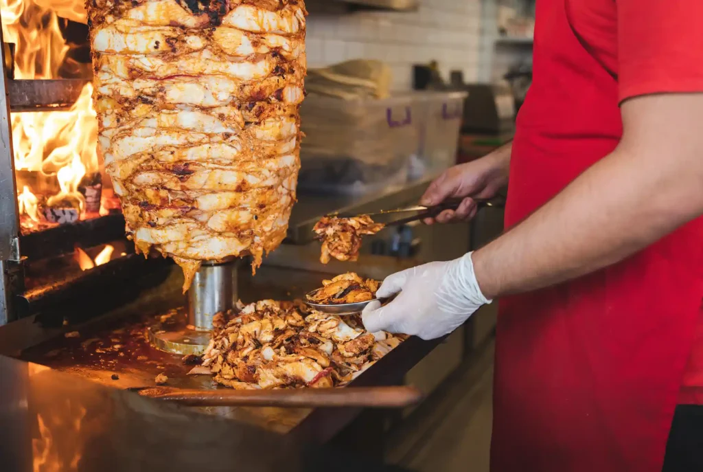 Turkse keuken specialiteiten: döner kebab