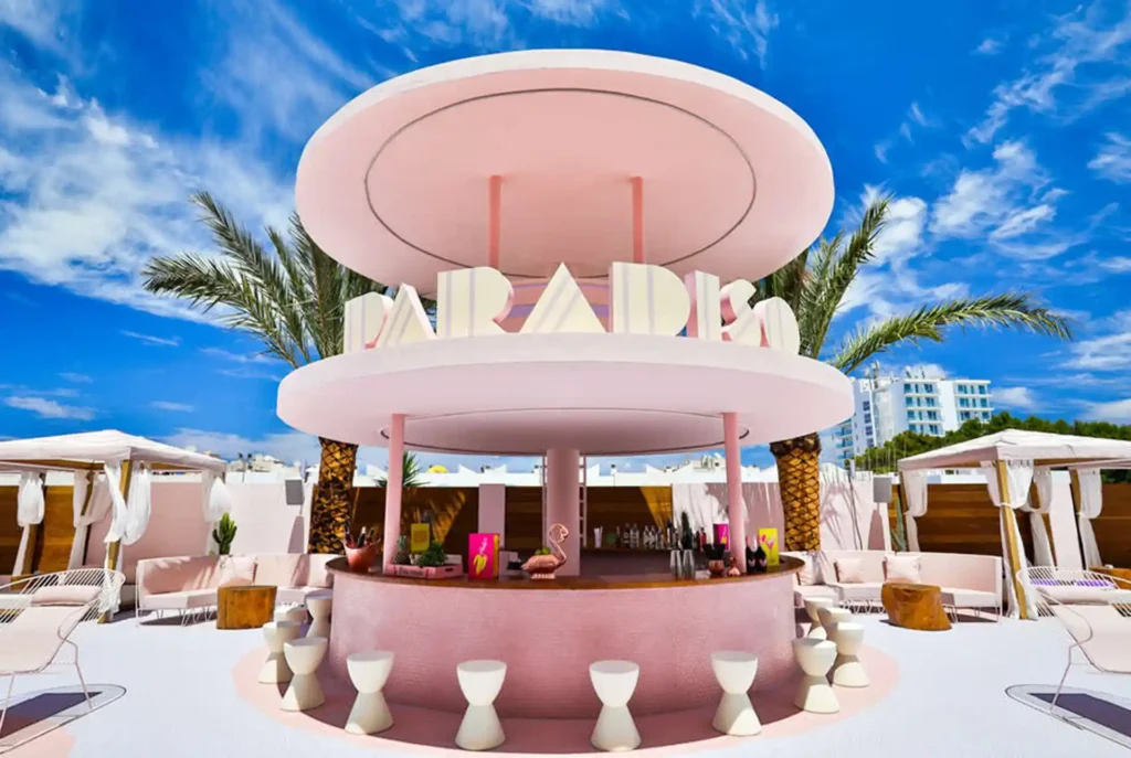 Mooiste hotels Spanje: Paradiso Ibiza Art Hotel