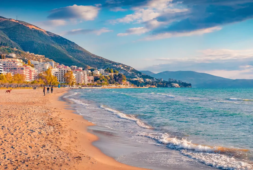 Mooiste badplaatsen Albanië - Vlorë
