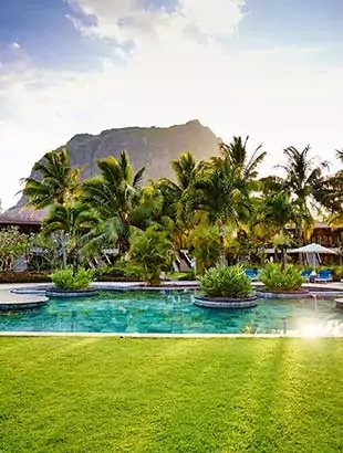 Seven Coloured Earth, Mauritius: hotels