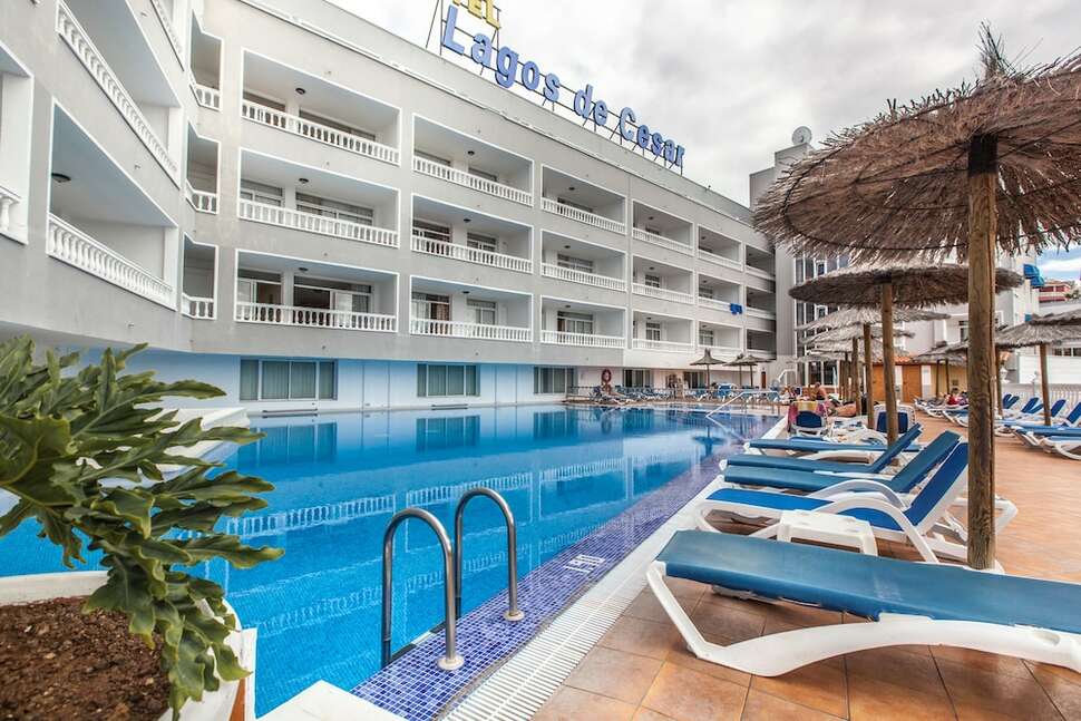 Blue Sea Hotel Lagos de Cesar