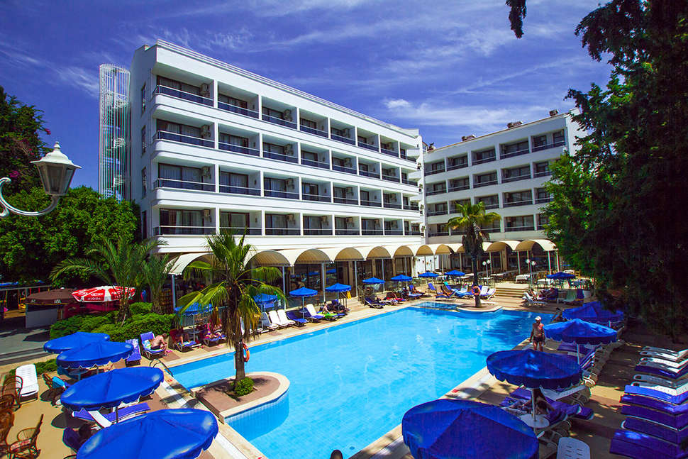 Hotel Kaya Maris
