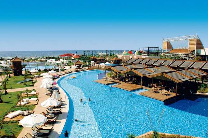 Limak Lara Deluxe Hotel & Resort Lara Beach