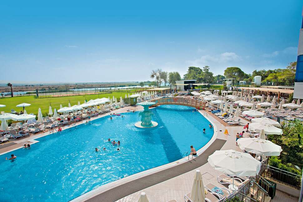 Hotel Water Side Resort & Spa