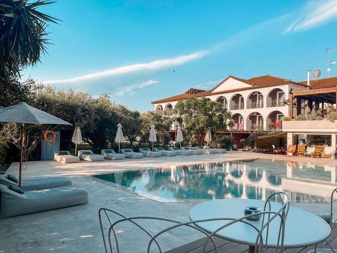 Castelli Hotel Agios Sostis