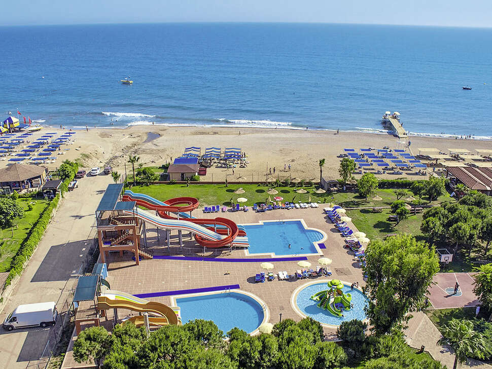 Club Turtas Beach Hotel