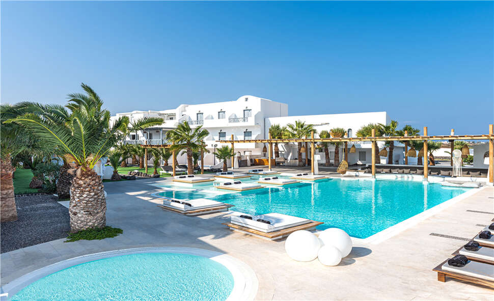 Mediterranean White Resort