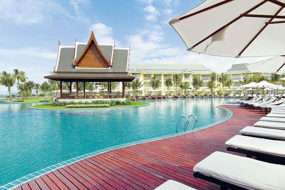 Sofitel Krabi Phokeethra Golf & Spa Resort Hotel